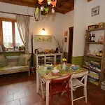 ベッド・アンド・ブレックファスト Il Pettirosso 4*